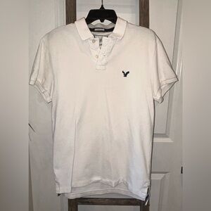American Eagle Outfitters Vintage Y2K White Polo with Navy Logo size M